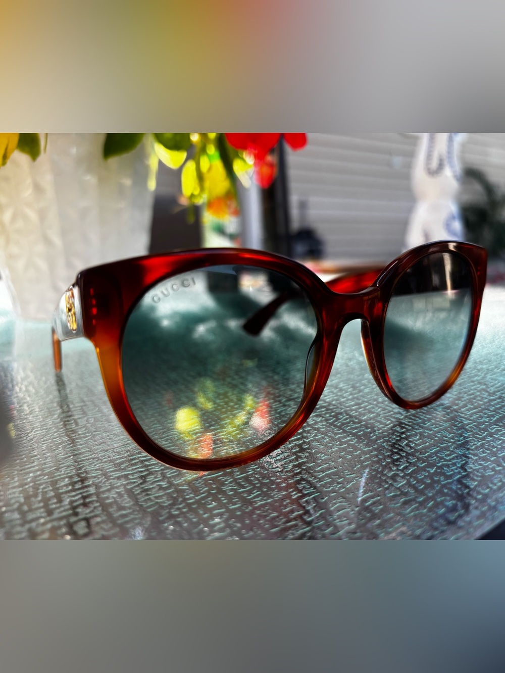 Gucci Brown Tortoiseshell Women's Sunglasses with Gradient Lenses